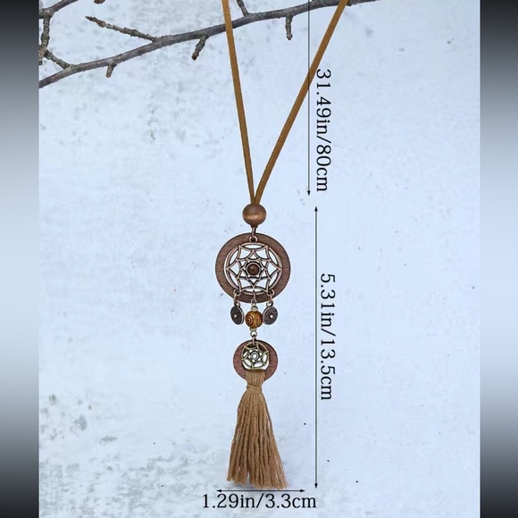 Boho Ladies 1 Pendant‎ Wooden Cut Out Necklace Round Hollow Set White Flower - Picture 4 of 10